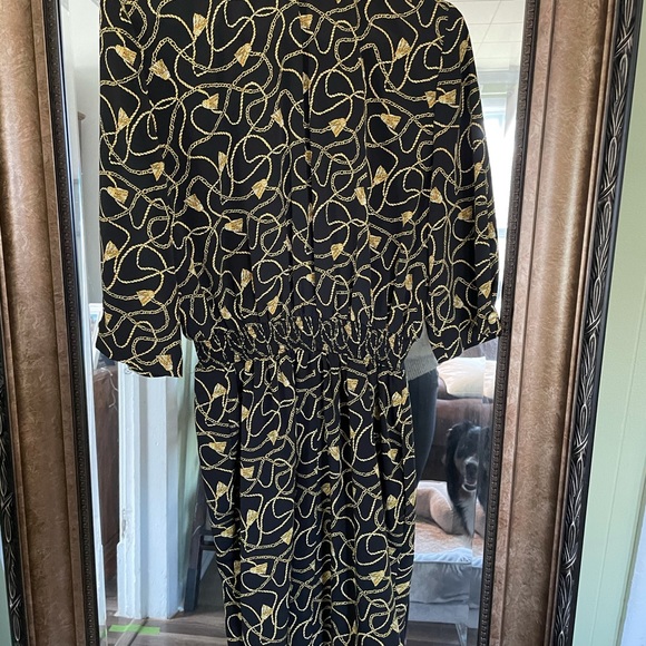 VINTAGE MS. CHAUS GOLD CHAIN DRESS - Picture 6 of 6